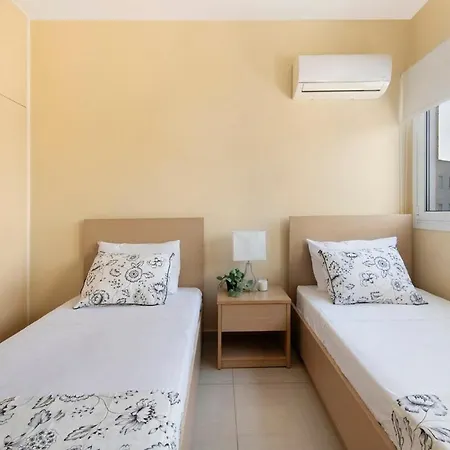 Center, View, 2br Appartement Larnaca