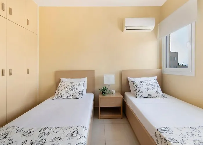 Center, View, 2br Апартаменты Ларнака